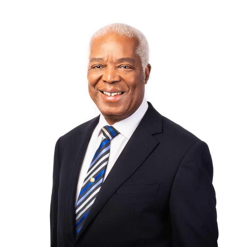 S. Arturo Stewart